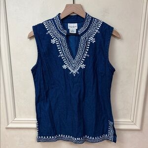 New! The Vermont Country Store embroidered indigo sleeveless top